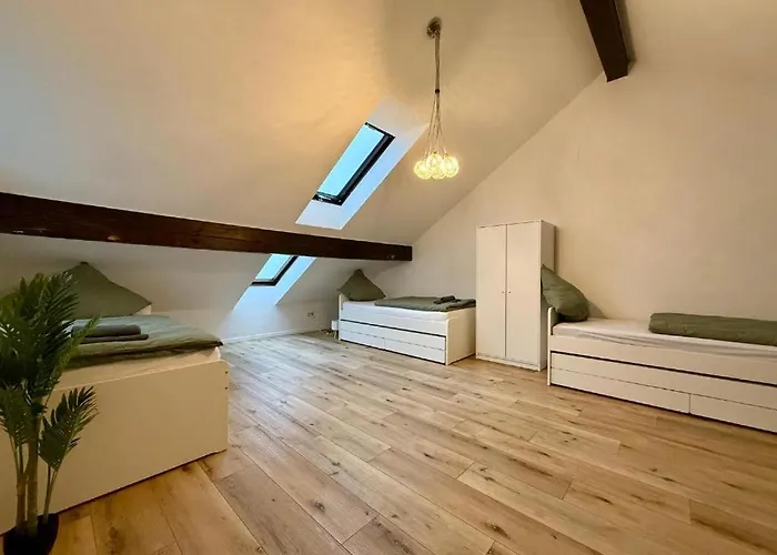 Stylisches 130 M2 Duplex-penthouse Mit Terrasse Und Stadtblick Im Zentrum